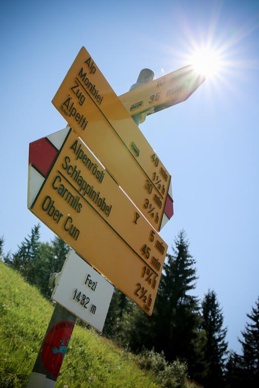 Hotel Berghaus Alpenroesli Klosters Esterno foto