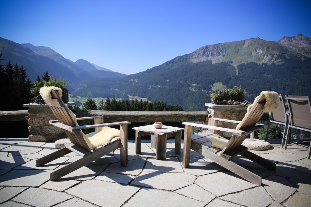 Hotel Berghaus Alpenroesli Klosters Esterno foto