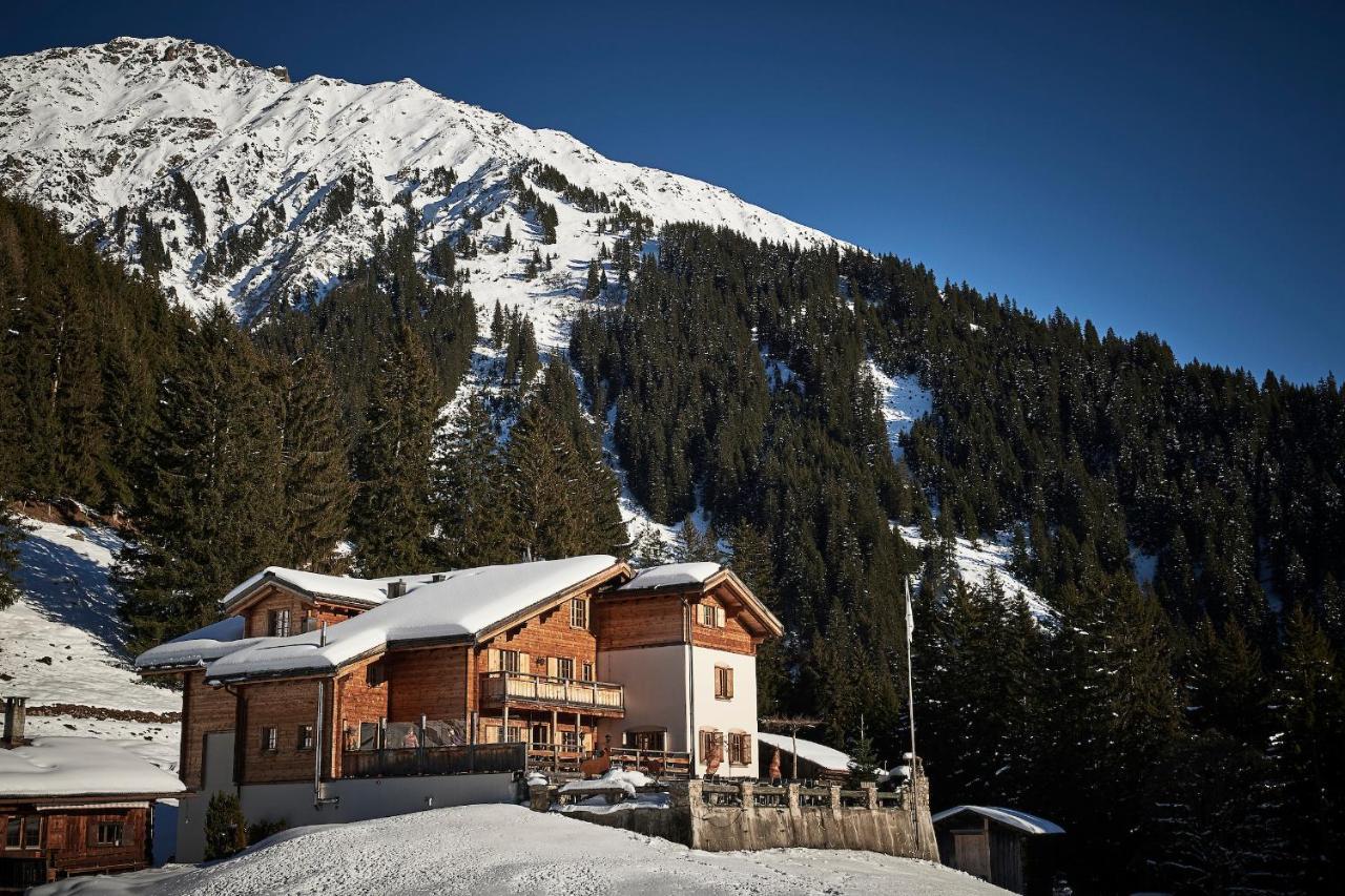 Hotel Berghaus Alpenroesli Klosters Esterno foto